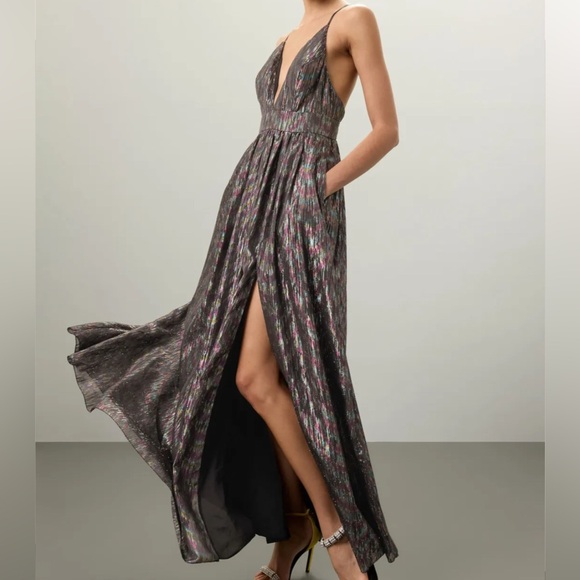 Aidan by Aidan Mattox Dresses & Skirts - Aidan by Aidan Mattox Black Dress with Metalic Colors